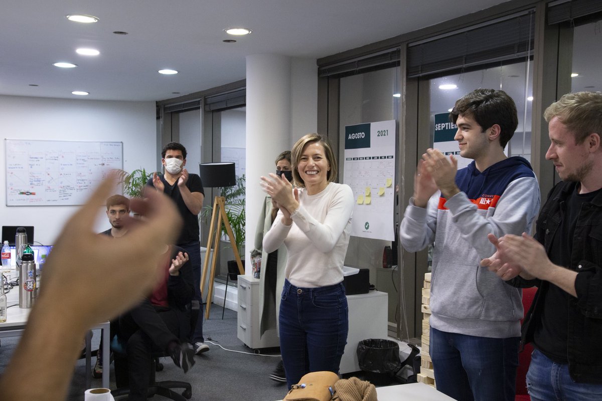 carocastrook's tweet photo. Queremos agradecer a las y los bonaerenses que confiaron en #VamosConVos y felicitar a todas las fuerzas que participaron de esta jornada democrática. 
¡Vamos a seguir trabajando para contar las propuestas que tenemos para transformar nuestra provincia! https://t.co/BExlAies2E