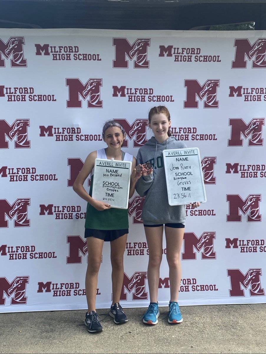 Congrats to Jenna and Mia who absolutely killed it at the Averill Invitational this weekend!! 🏅🏅