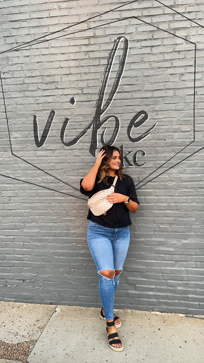 dancercobb's tweet photo. I just wanted to be on your feed😉✨ https://t.co/MqqR7jyqe1