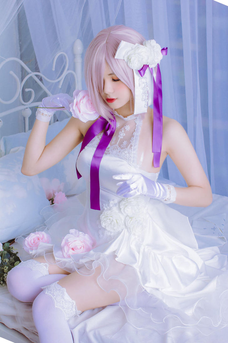 GoGoCosplayCom's tweet photo. RT dailycosplay "Today on Daily #Cosplay: Stunning Mashu Kyrielight from Fate/Grand Order by @kanariaangel284 More: https://t.co/CBbHK1E0Ui #Gaming https://t.co/tuE2VPzaTt"