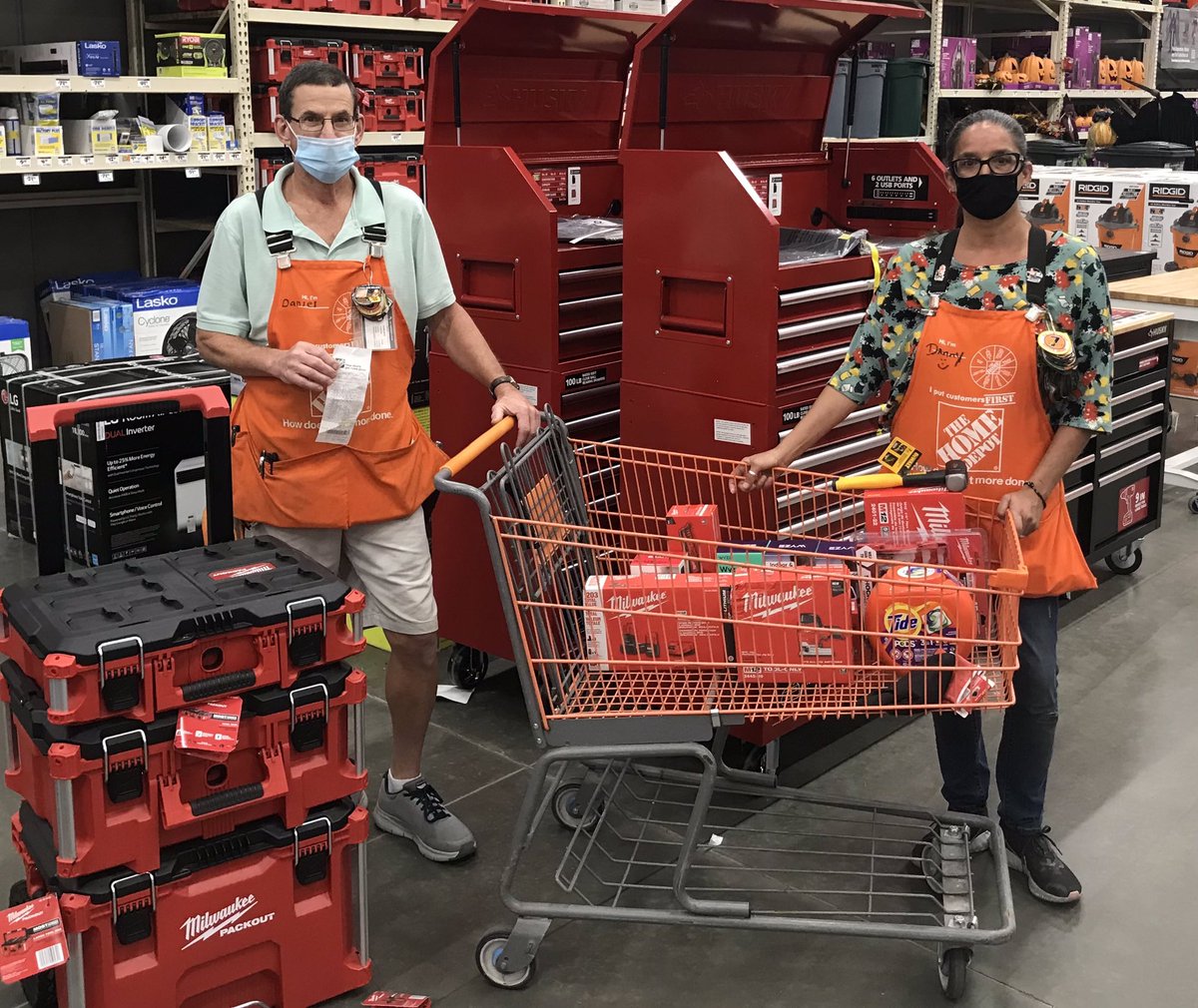 Mike Peavy (@mikepeavy3) on Twitter photo #GET behaviors drive customer loyalty and increased sales, but can lead to recoveries as well. Awesome team effort from hardware associate Dan and paint associate Danny resulting in a 1K recovery! <a href="/SeanBrownD133/">Sean Brown</a> <a href="/cj_mapm/">Illyasviel von Einzbern</a> <a href="/WeidmanJess/">Jess Weidman</a> <a href="/GeorgeBanta2/">George Banta</a> #GET behaviors drive customer loyalty and increased sales, but can lead to recoveries as well. Awesome team effort from hardware associate Dan and paint associate Danny resulting in a 1K recovery! <a href="/SeanBrownD133/">Sean Brown</a> <a href="/cj_mapm/">Illyasviel von Einzbern</a> <a href="/WeidmanJess/">Jess Weidman</a> <a href="/GeorgeBanta2/">George Banta</a>
