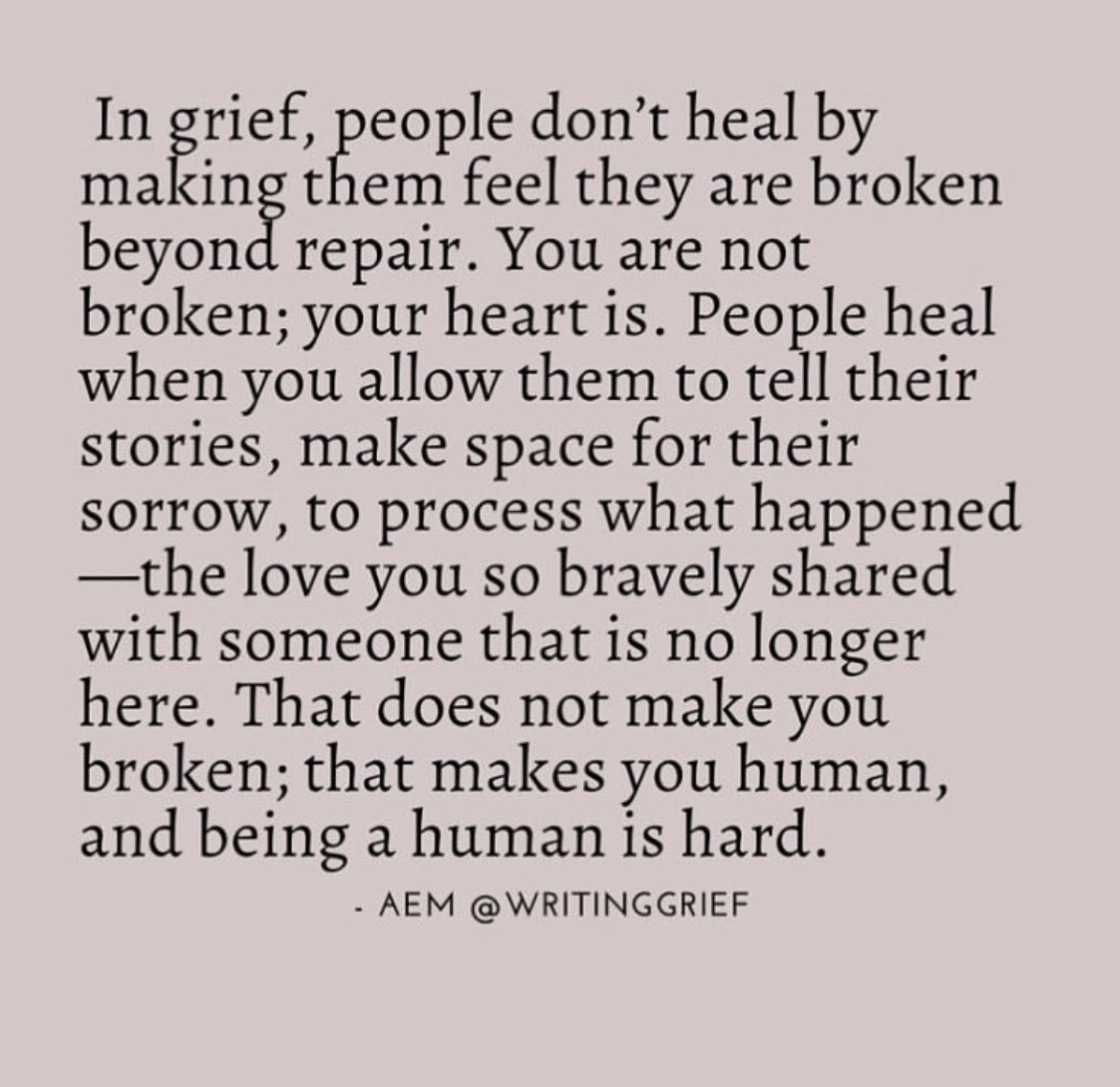 Winnie Kiarie (Winnie_Keyarie) Twitter