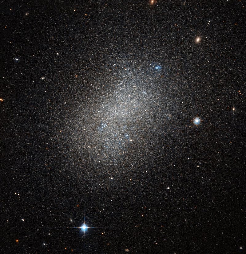 marsrader's tweet photo. Dwarf galaxies like NGC 5264 usually contain fewer than 1 billion stars, only  0.25% of the Milky Way. https://t.co/s7FOIWJ1hM