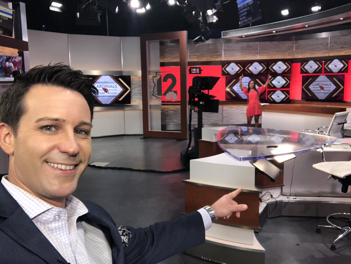 RyanThomasCody's tweet photo. Don’t go to bed yet!
@LWashingtonTV and I are live on YOUR Cardinals Locker Room! #LetsGo #BeRedSeaRed #RedSea https://t.co/bMffP8sAYs