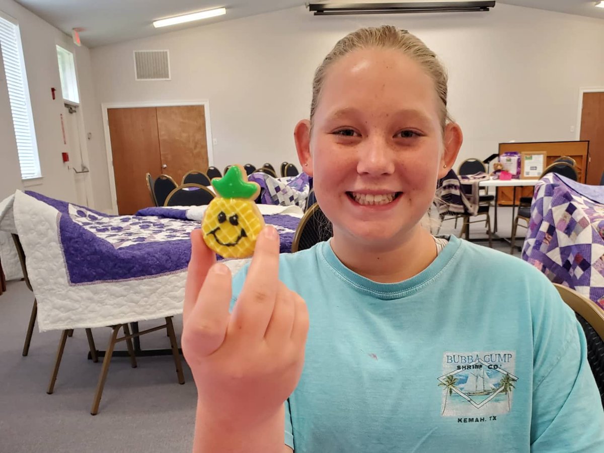 CookiesbySusan's tweet photo. #cookieclass raised of over $800 to #endalz @alztex @alzassociation #cookiesforcharity https://t.co/tmJyehkZv1