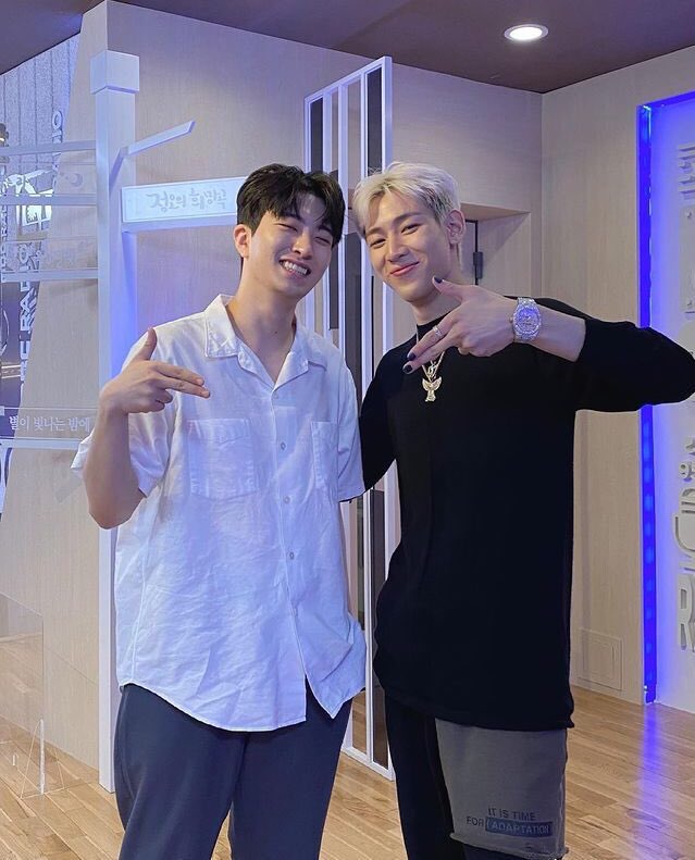 defsoulars_'s tweet photo. yugbam promoting together, bamjae on the same shows, jaebeom supporting youngjae on his musical, bambam being the first guest for jaebeom’s radio show. yup no one love and support GOT7 more than GOT7 https://t.co/5ZV9wM1e4e