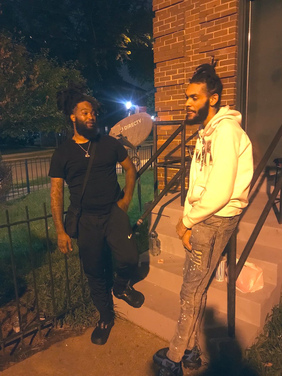 100kplayss's tweet photo. We Da Reason Why His Momma Cant Stop Cryin😢 We Da Reason Why Da Opps Keep On Dyin☠️ https://t.co/cqGeBaQ7ye
