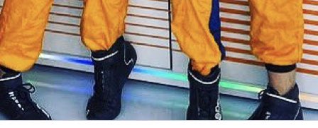 dmarkcotton's tweet photo. @MarcCox @McLarenF1 Great result!! Great photo. But the tippy toes really made me smile https://t.co/KjaM7IO9mW