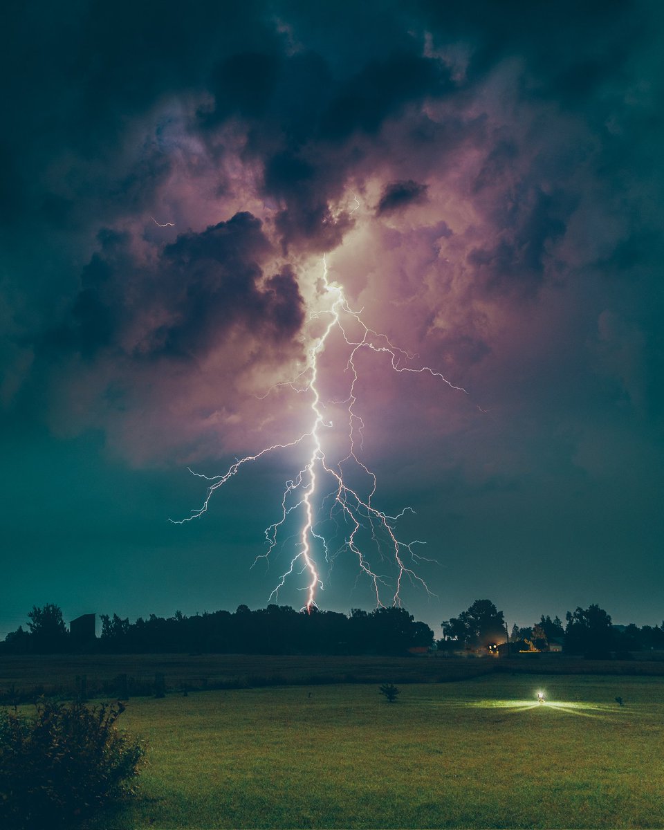 Buskevics's tweet image. Brīvdienās redzēju uguņošanu!