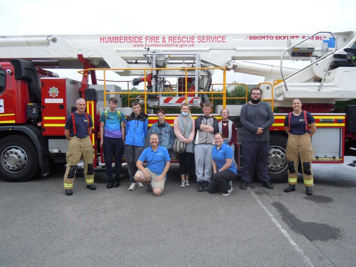 CatZeroOfficial's tweet photo. CatZero's over 18 Youth Futures Foundation participants were 'de-lighted' with a smokin' trip to visit @HumbersideFire's White Watch, at Peaks Lane station, Grimsby.

Read all about it: https://t.co/HD3cZnCFYq

#NewSkills #SmokeAlarms #FireSafety #Humberside #Firefighter #Educate https://t.co/beGk4G2DRp