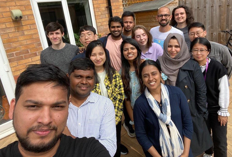 European Research Council (ERC) (@erc_research) on Twitter photo 📰Hot off the press! 
Find out all about nanoscientist Radha Boya’s research into nanofluidics, and how an ERC Starting Grant helped her international career (and that of her team!) 
➡️bit.ly/EURXindia
🇪🇺#EUfunded 🇮🇳<a href="/radhaboya/">Radha Boya</a> 🇬🇧<a href="/OfficialUoM/">The University of Manchester</a> 📰Hot off the press! 
Find out all about nanoscientist Radha Boya’s research into nanofluidics, and how an ERC Starting Grant helped her international career (and that of her team!) 
➡️bit.ly/EURXindia
🇪🇺#EUfunded 🇮🇳<a href="/radhaboya/">Radha Boya</a> 🇬🇧<a href="/OfficialUoM/">The University of Manchester</a>