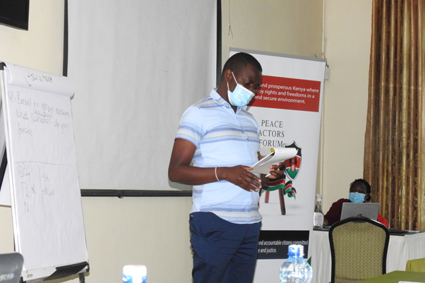 peace_actors's tweet photo. PAF with support from International Alert and Pamoja carrying out a regional peace and security forum in North Rift/Western cluster. Uasin Gishu, Nandi, Nakuru, Kakamega, TransNzoia and Bungoma participated in the same @PamojaFT @intalert @mpi_kenya @HappyAlphonce2 @miriammuturiw https://t.co/h56FB9nG4F
