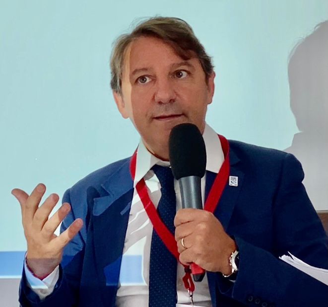 INPS_it's tweet photo. #INPSxLSL21 #LSL21 L'intervento del Presidente @PTridico a @LucisulLavoro 2021.
Riguarda la diretta
▶️https://t.co/ypcEQvdMJT https://t.co/dO3Odyz7ou
