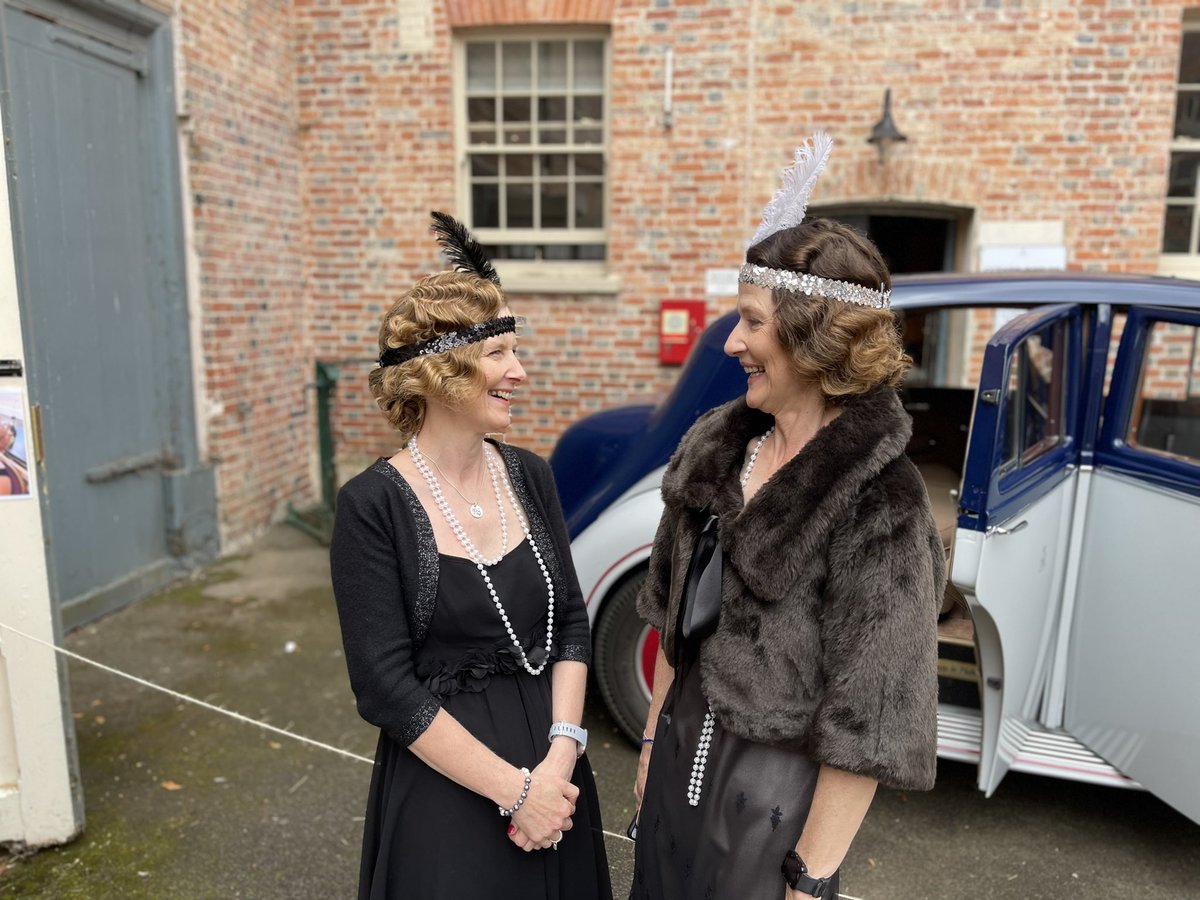 VvrHair's tweet photo. Fantastic weekend styling @HighclereCastle can’t wait to be back! #vintage https://t.co/Dzfj1IOesi