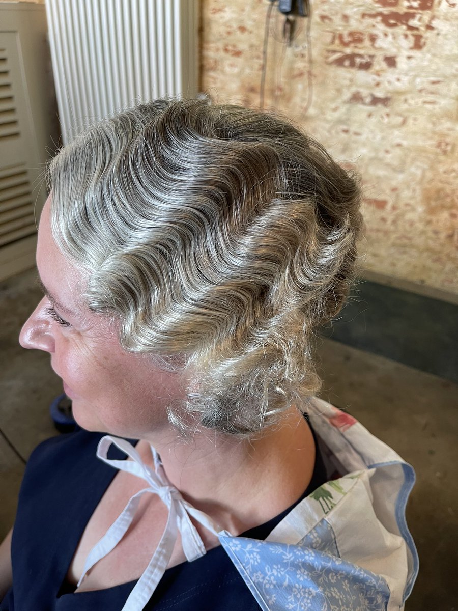 Fantastic weekend styling <a href="/HighclereCastle/">Highclere Castle</a> can’t wait to be back! #vintage