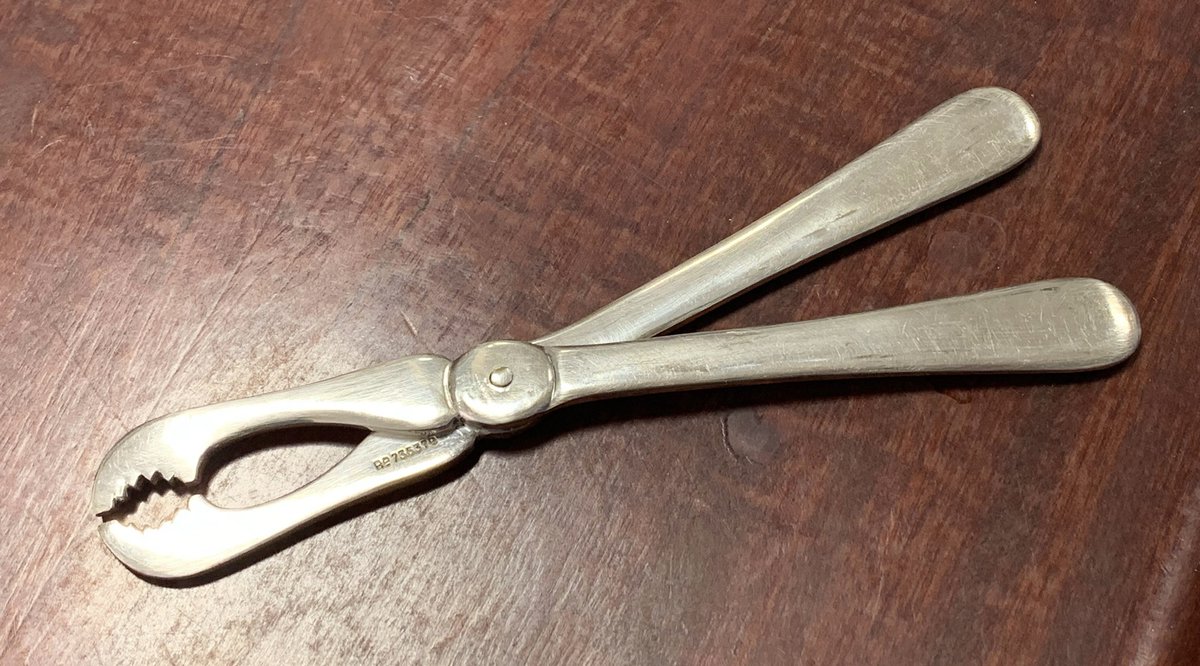 bathnesBRO's tweet image. This #KitchenThings mystery item is more likely to be seen at a special dinner than everyday. I’ve never used one - but I’d like to!

#HeritageOpenDays  #EdibleEngland