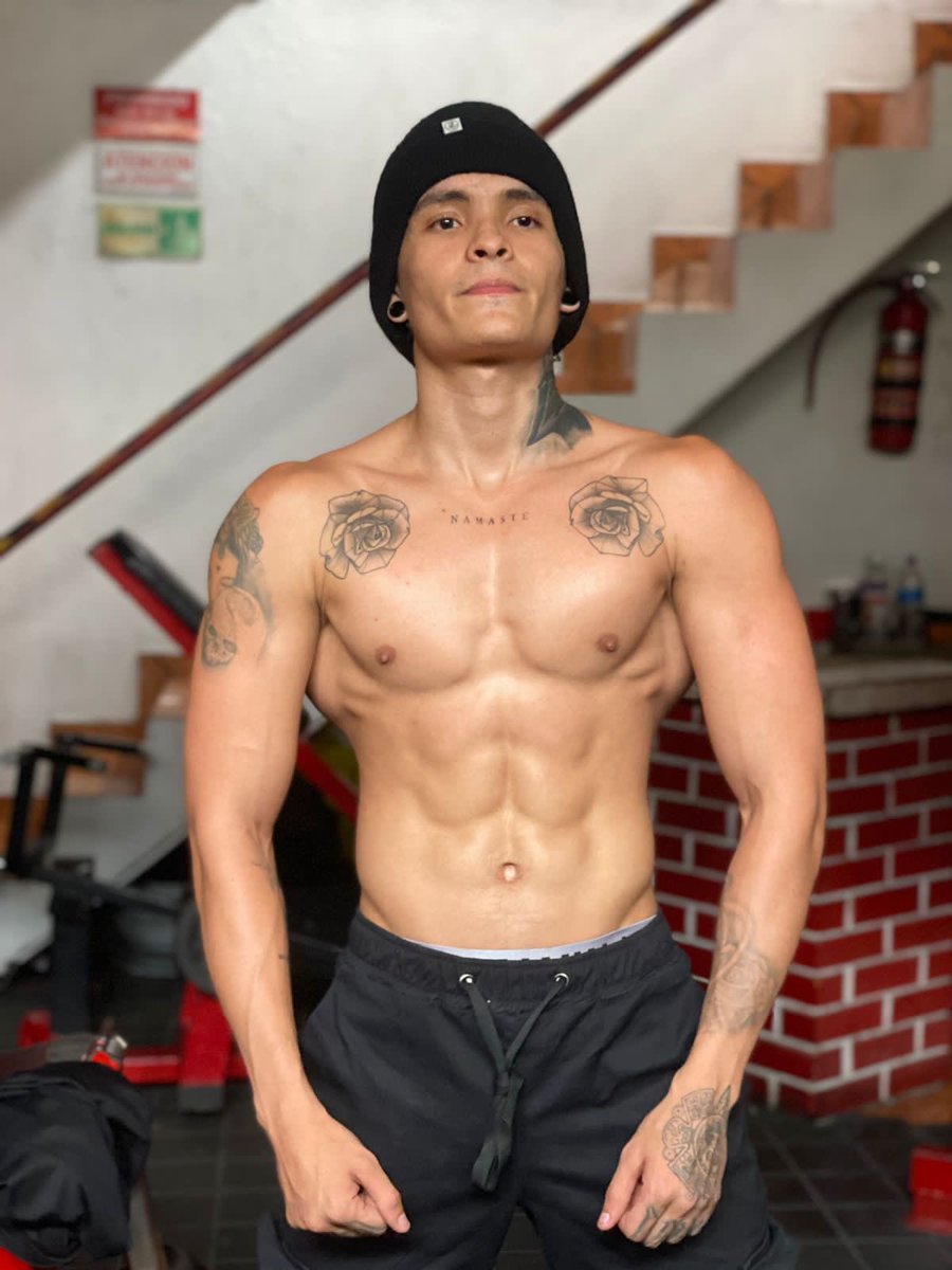 TheRayCourtois's tweet image. 🐺👑 Hi Great Sr. 💎