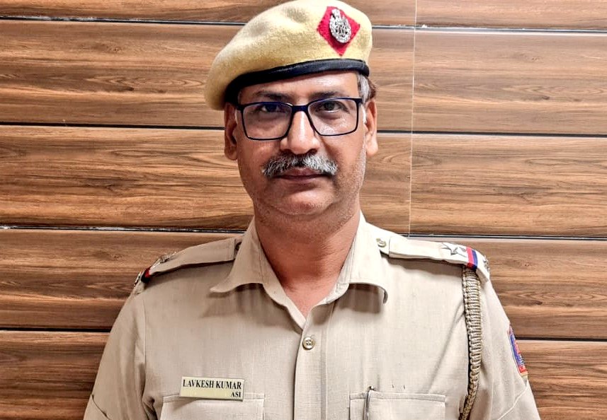 Delhi Police tweet media