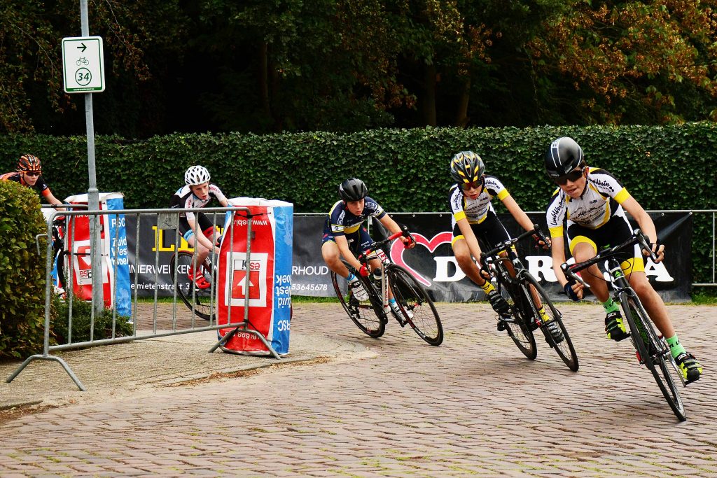 GP Adrie vd Poel tweet media