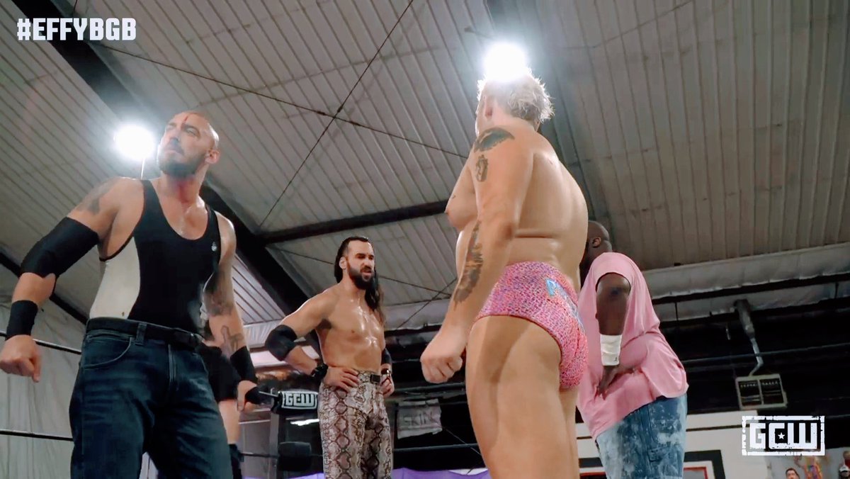 CharlotteKyoto's tweet photo. #EFFYBGB
#MatthewJustice &amp; #ManceWarner vs #MVYoung &amp; #BJGray https://t.co/knsNOrM9V2