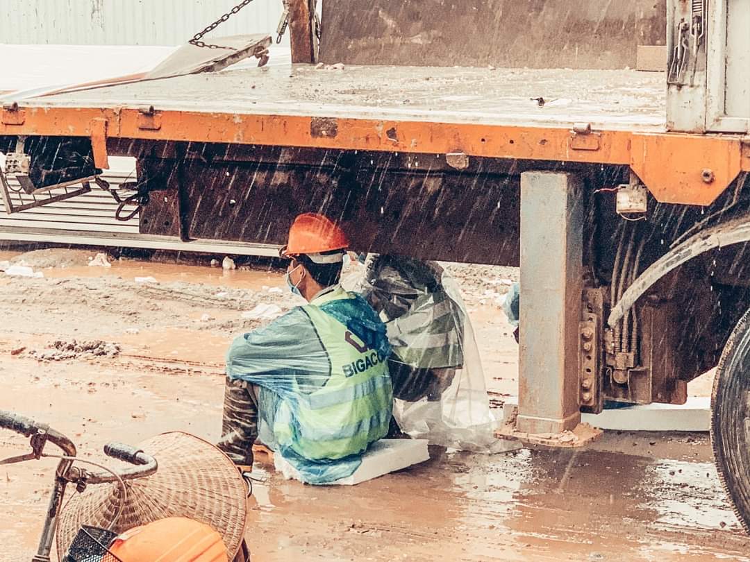 Dự án nhà máy LUXSHARE ICT - tập đoàn đa quốc gia của Trung Quốc.

Địa điểm: Khu công nghiệp Vân Trung - Bắc Giang
Quy mô: 160,000 m2
Hạng mục: Panel bao che
Thời gian triển khai: 10/2019

#biga #bigacons #bigapanel #bigawindow #panel #paneleps #panelcachnhiet