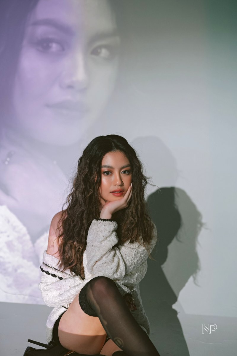 milky4ashtan's tweet photo. omgfjgkfkg this lallaina https://t.co/STjb7hksJT