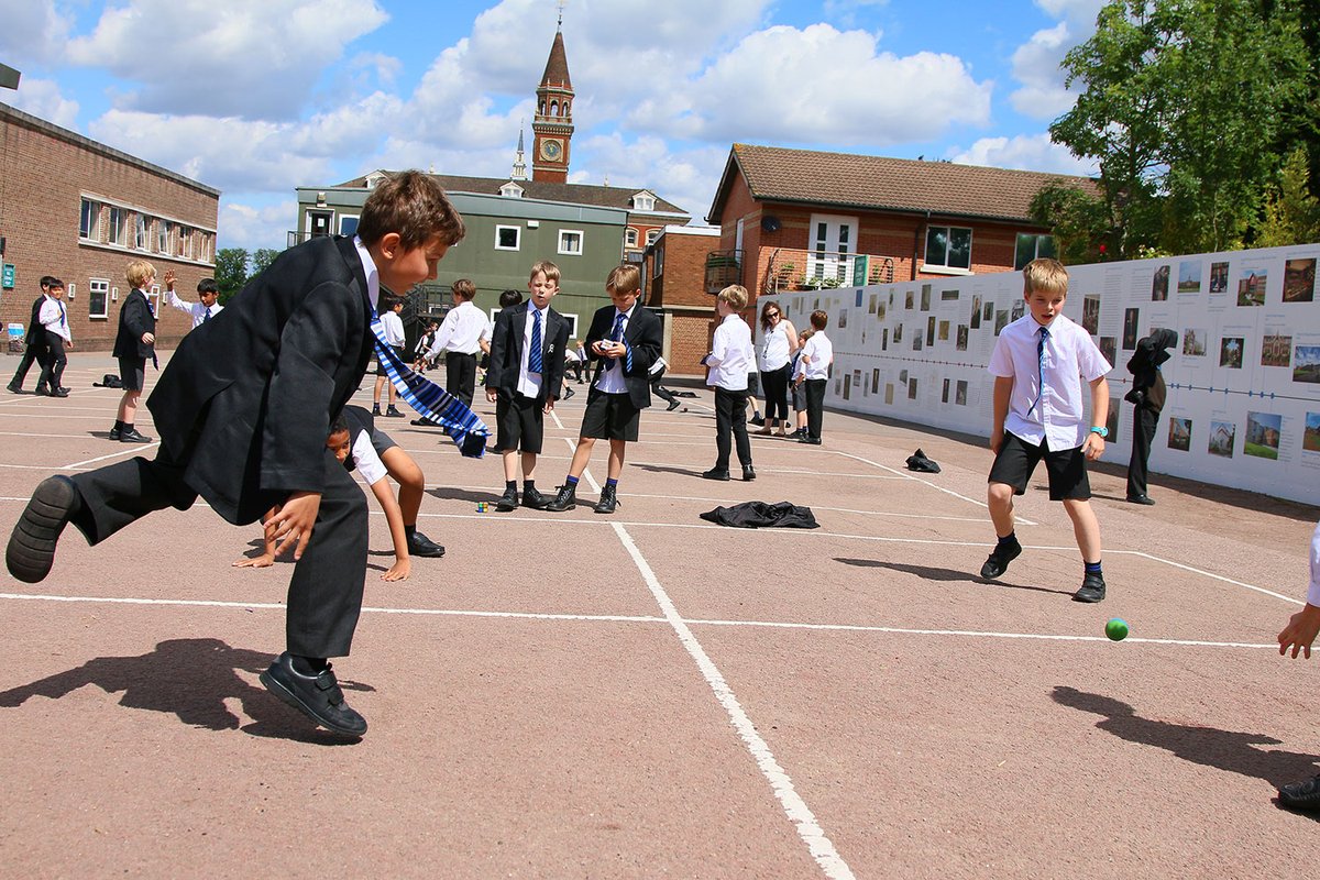 DulwichCollege's tweet photo. Did you know there is a pat-ball committee @DulwichCollege? Fred Griffiths (Vice-Captain), Mr Middleton &amp; committee members have enjoyed researching the history of pat-ball and have produced a Short History and Guide. Pat-balls are available for sale at the school shop. https://t.co/6apLTSJWNx