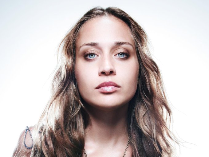 Happy Birthday wishes to the incredible Fiona Apple! 