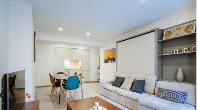 FCVCAM (@fcvcam) on Twitter photo 👉 El <a href="/MADRID/">Ayuntamiento Madrid</a> se lanza a regular los nuevos modelos residenciales: #coliving y #cohousing. Los nuevos modelos residenciales en la modificación de las Normas del Plan General de 1997, el texto aborda la regulación de estos nuevos modelos. buff.ly/3tC7pZN vía <a href="/elindepcom/">El Independiente</a> 👉 El <a href="/MADRID/">Ayuntamiento Madrid</a> se lanza a regular los nuevos modelos residenciales: #coliving y #cohousing. Los nuevos modelos residenciales en la modificación de las Normas del Plan General de 1997, el texto aborda la regulación de estos nuevos modelos. buff.ly/3tC7pZN vía <a href="/elindepcom/">El Independiente</a>