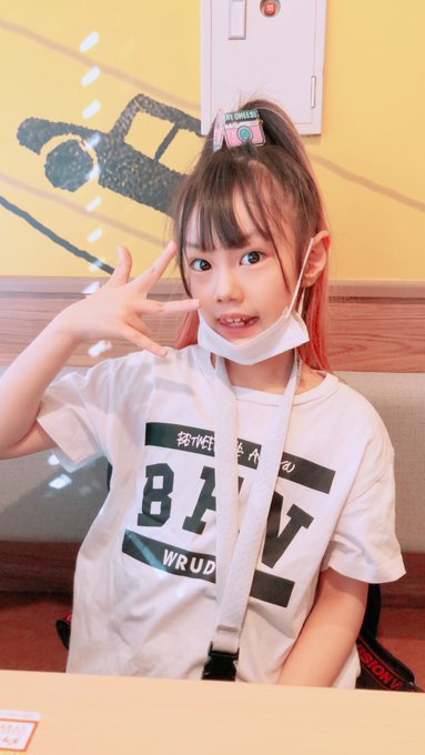 Twitterのコスプレ画像3