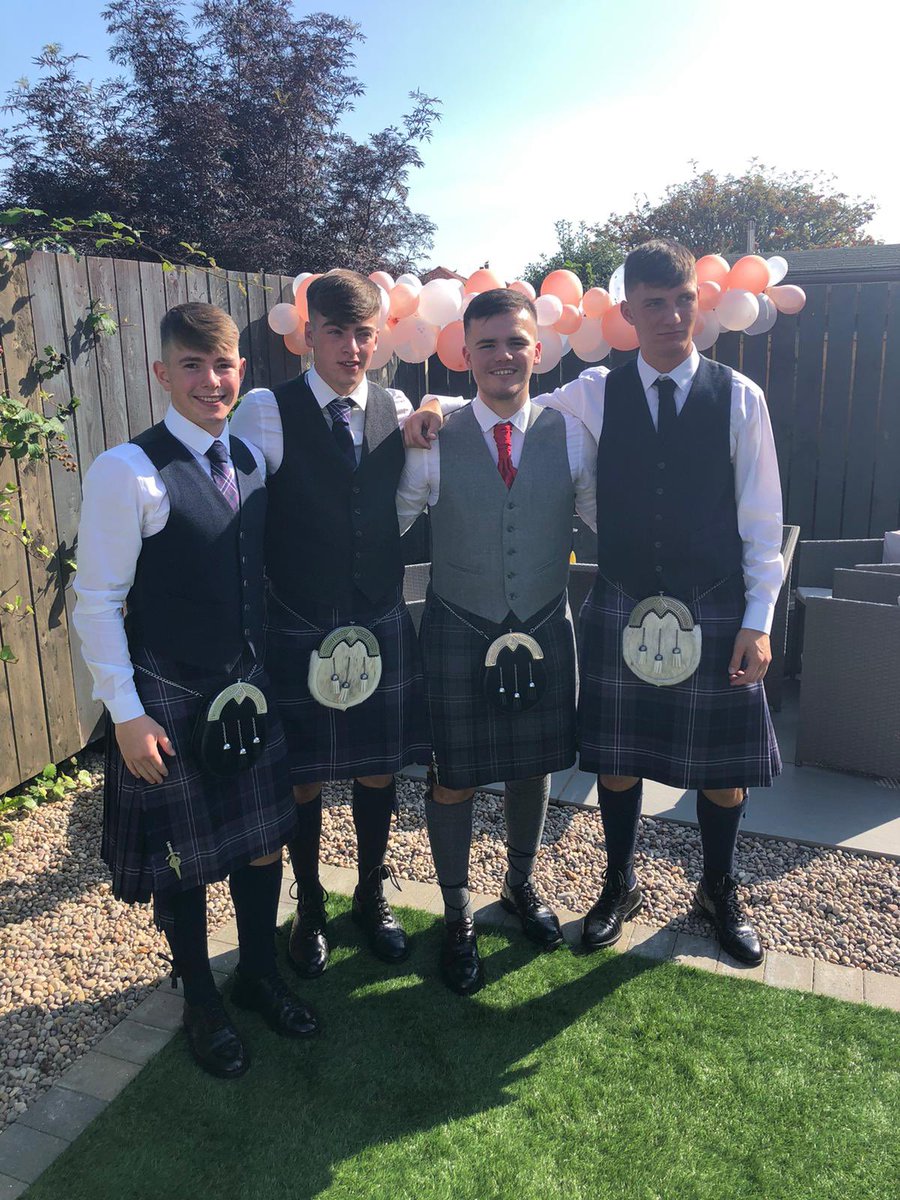 happy 18th <a href="/MaxHay2/">max</a> , hope you have a class day and i’ll see u soon for a bev🔞