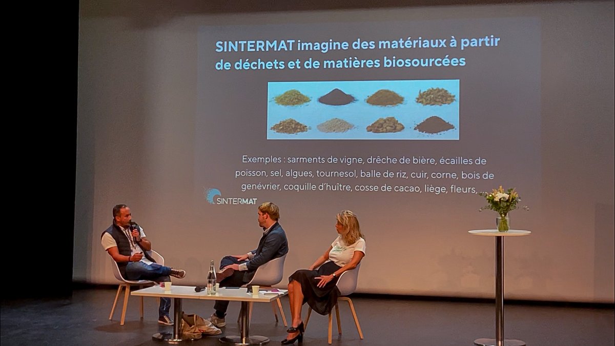SINTERMAT (@sintermat) on Twitter photo 📸 Retour en images sur <a href="/LUXEPACK_SHOW/">LUXE PACK SHOWS</a> où SINTERMAT a présenté ses #matériaux #naturels dédiés au #packaging de #luxe, notamment des têtes de #bouchon dédiées aux #spiritueux, aux produits #cosmétiques et à la #parfumerie en matière 100% #naturelle 🫒
👉 sinter-mat.com/sintermat-devo… 📸 Retour en images sur <a href="/LUXEPACK_SHOW/">LUXE PACK SHOWS</a> où SINTERMAT a présenté ses #matériaux #naturels dédiés au #packaging de #luxe, notamment des têtes de #bouchon dédiées aux #spiritueux, aux produits #cosmétiques et à la #parfumerie en matière 100% #naturelle 🫒
👉 sinter-mat.com/sintermat-devo…
