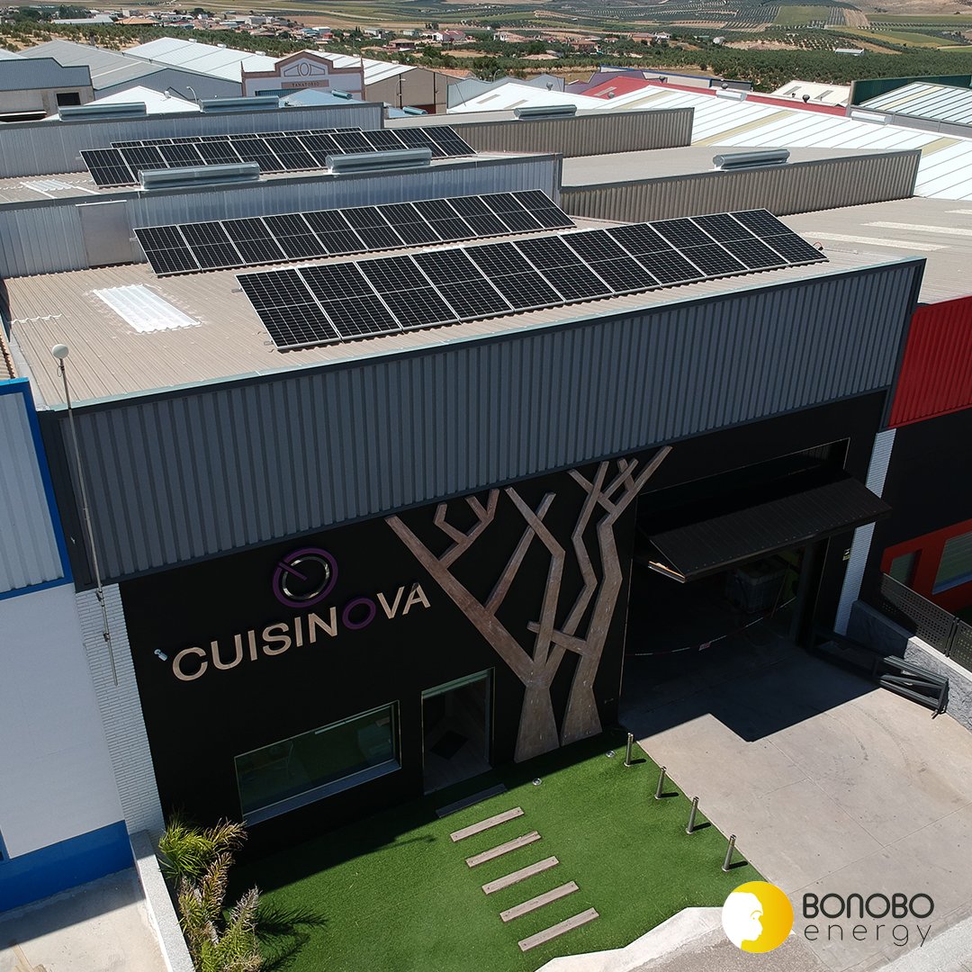 BonoboEnergy's tweet photo. El proyecto de instalación de #panelesfotovoltáicos en #Cuisinova en sus instalaciones de Fernán Núñez quedó espectacular 👌 

👉 Gracias a nuestros servicios tu negocio también puede ser una ecoempresa. 
info@bonoboenergy.com 📩

#BonoboEnergy #AutconsumoIndustrial https://t.co/Awgvsdogcp