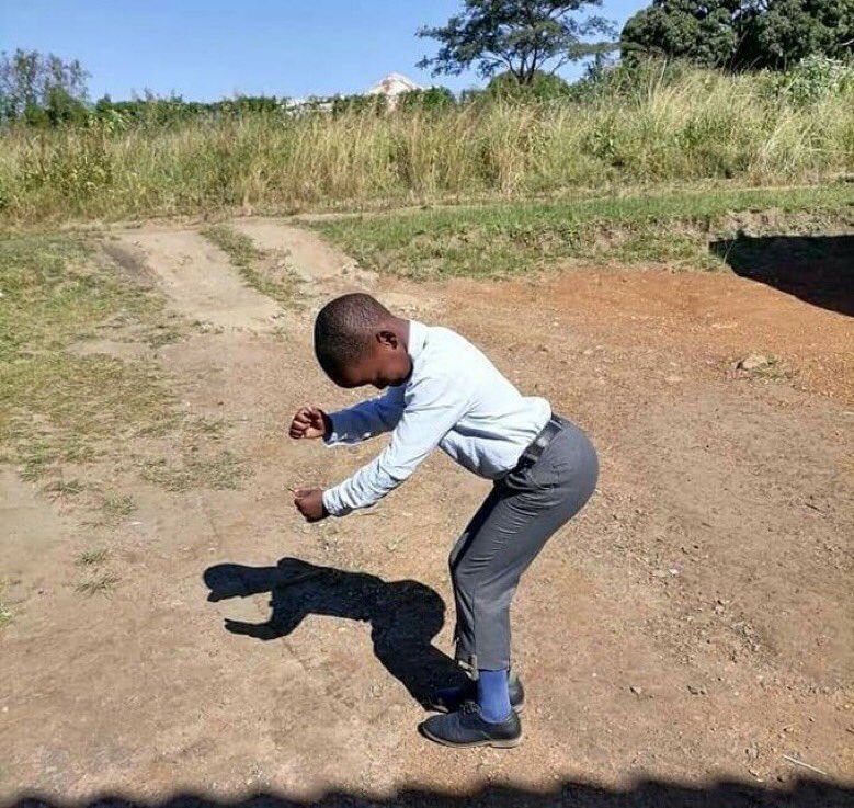 ngonimuro's tweet photo. A short story
Starring:Tinashe Mugabe
#MCM
#GlobalDNA https://t.co/WS6MfJEmOw