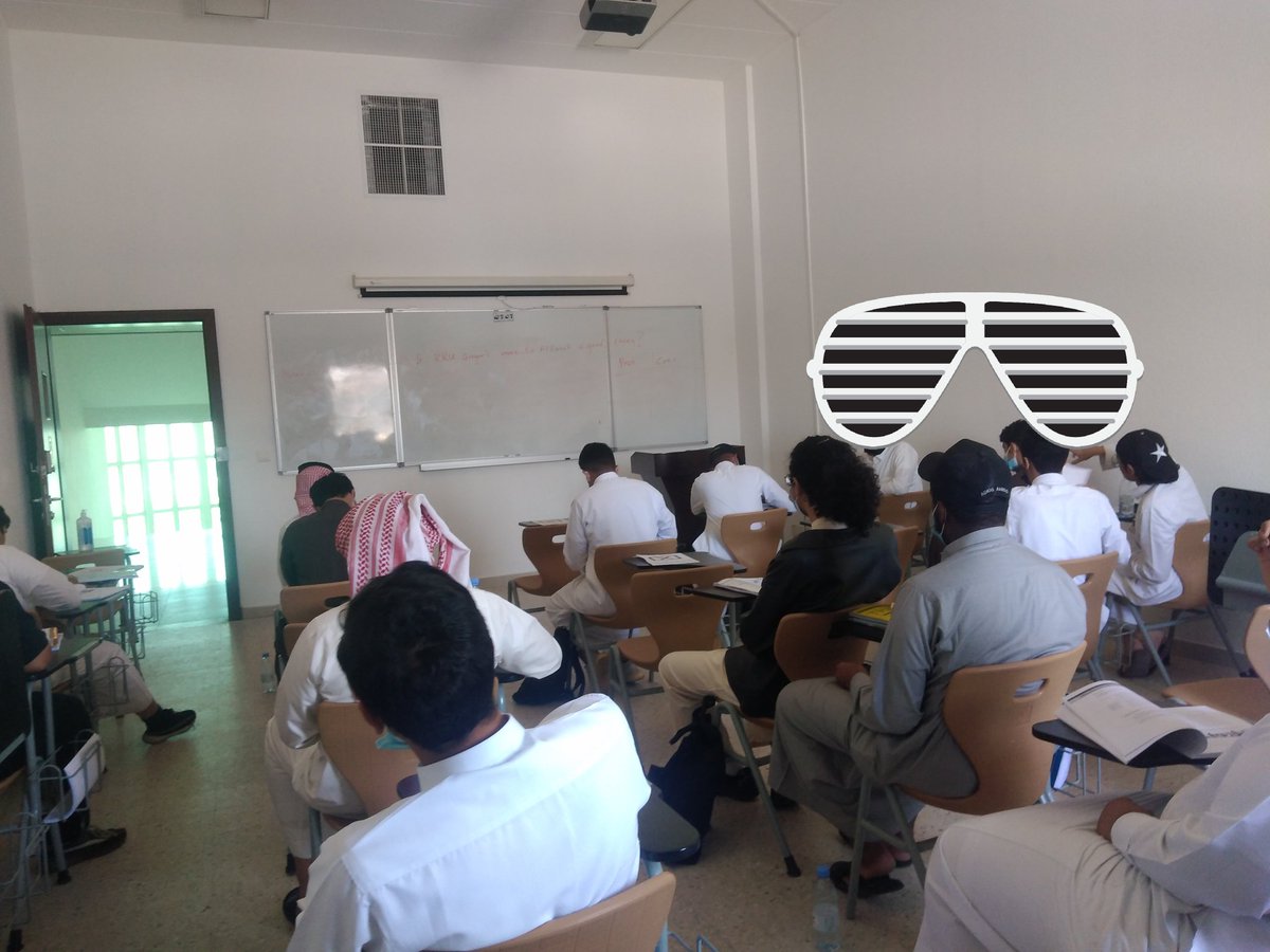 FCB10336903's tweet photo. #سجلونا_غياب_مستحيل_نداوم التباعد في جامعة الملك خالد https://t.co/Hc5JmHZ3Vm