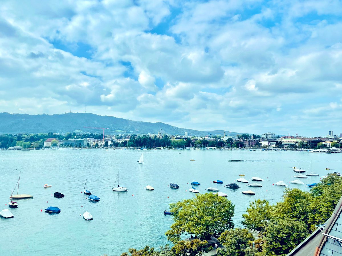 abstract_news's tweet photo. Walking tour of #Zurich such a beautiful clean &amp; vibrant city. Ready to welcome back international delegates @VisitZurich @MySwitzerland_e #meetsafemeetsmart #eventprofs 🇨🇭🙌☀️ https://t.co/UQcUvKSdNj