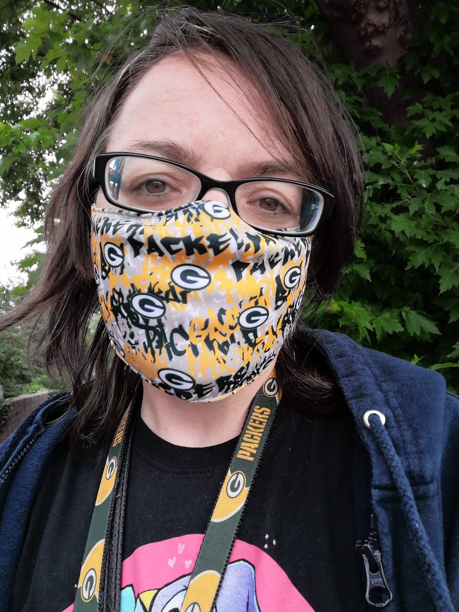 Queen_Alkie's tweet image. Yes. We lost... And we lost hard. But what kind of fan would I be if I gave up after a bad game? I&apos;ve never given up before, and won&apos;t now. #packerforlife #GoPackGo @packers #proudtobeacheesehead we got the rest of the season ahead of us... We can do it #believe