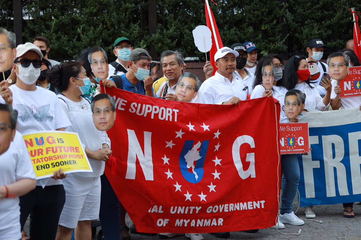 IrrawaddyNews's tweet photo. New York Rally Supports Myanmar UN Ambassador

Myanmar people in New York rally on Sunday to support U Kyaw Moe Tun, the Myanmar Ambassador to the UN, ahead of the General Assembly and the Credential Committee meeting on Tuesday. (Photo: Kyaw Soe Latt)

#WhatsHappeningInMyanmar https://t.co/ez0QpzysKW