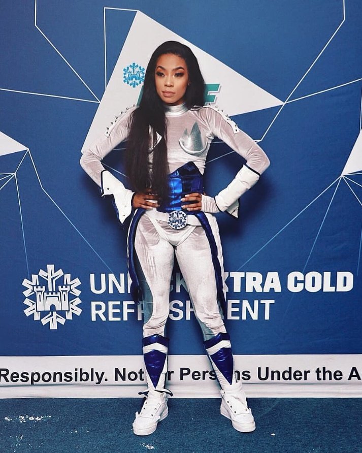 ROUGEUNIT1's tweet photo. Happy birthday to Deko Barbara Jessica Wedi aka the multi talented rapper @Rouge_Rapper continue being a beam that you are and breaking boundaries. THE ROUGEUNIT LOVES YOU AND FOREVER GOT YOUR BACK. Cheers to the next chapter QUEEN 🙏🏽🙏🏽🙏🏽🥂🥂👑👑👑❤️❤️❤️❤️❤️❤️❤️❤️❤️ https://t.co/xSolleHpYd
