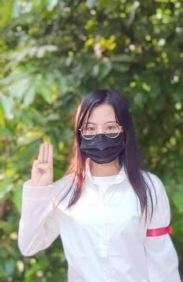 thandarwin01's tweet photo. Myanmar people in Macau joined white shirt and red armband movement to urge UN to acknowledge ambassador U Kyaw Moe Tun and recognize NUG as official government of Myanmar.
#KyawMoeTunRepresentsMyanmar
#UN_RecognizeNUG
#Sep13Coup
#WhatsHappeningInMyanmar https://t.co/2dtQXWTnkZ