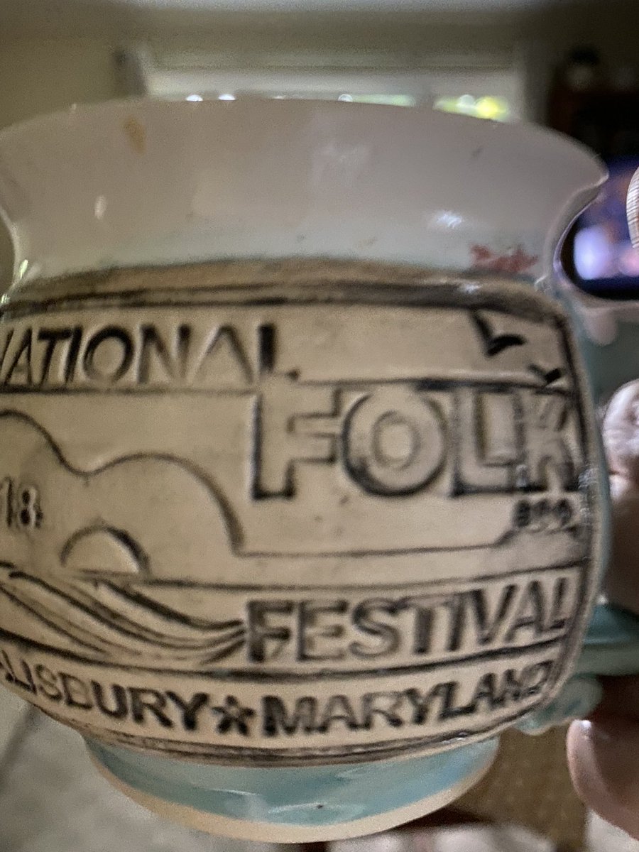 kindnessbracelt's tweet photo. Thanks to all organizers, volunteers, police, artists, and attendees for making the 80th @NFFMaryland in @CityofSBY a wonderful event. Caroline O’hare…standing ovation!! https://t.co/MoCQzqZHpj