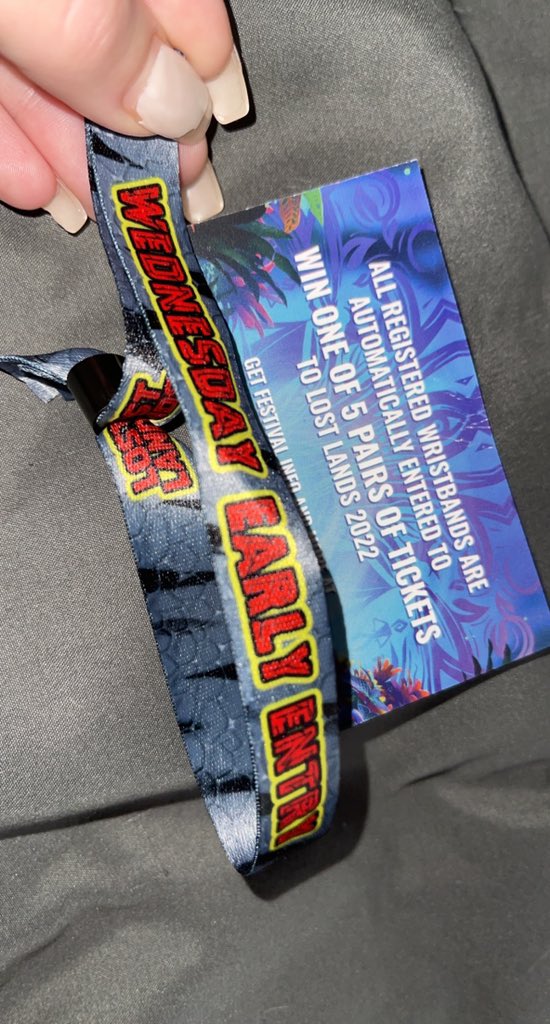 falk_ashley's tweet photo. Selling a Lost Lands Wednesday early entry ticket! Hit me up if interested! https://t.co/dldxmTJU2t