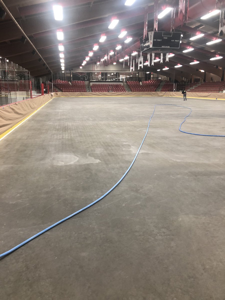 mrchuckkopel's tweet photo. Ice in 2021. Here. We. Go. #HomeoftheFalcons #HuntArena #TheNest https://t.co/ivlSixBvyr