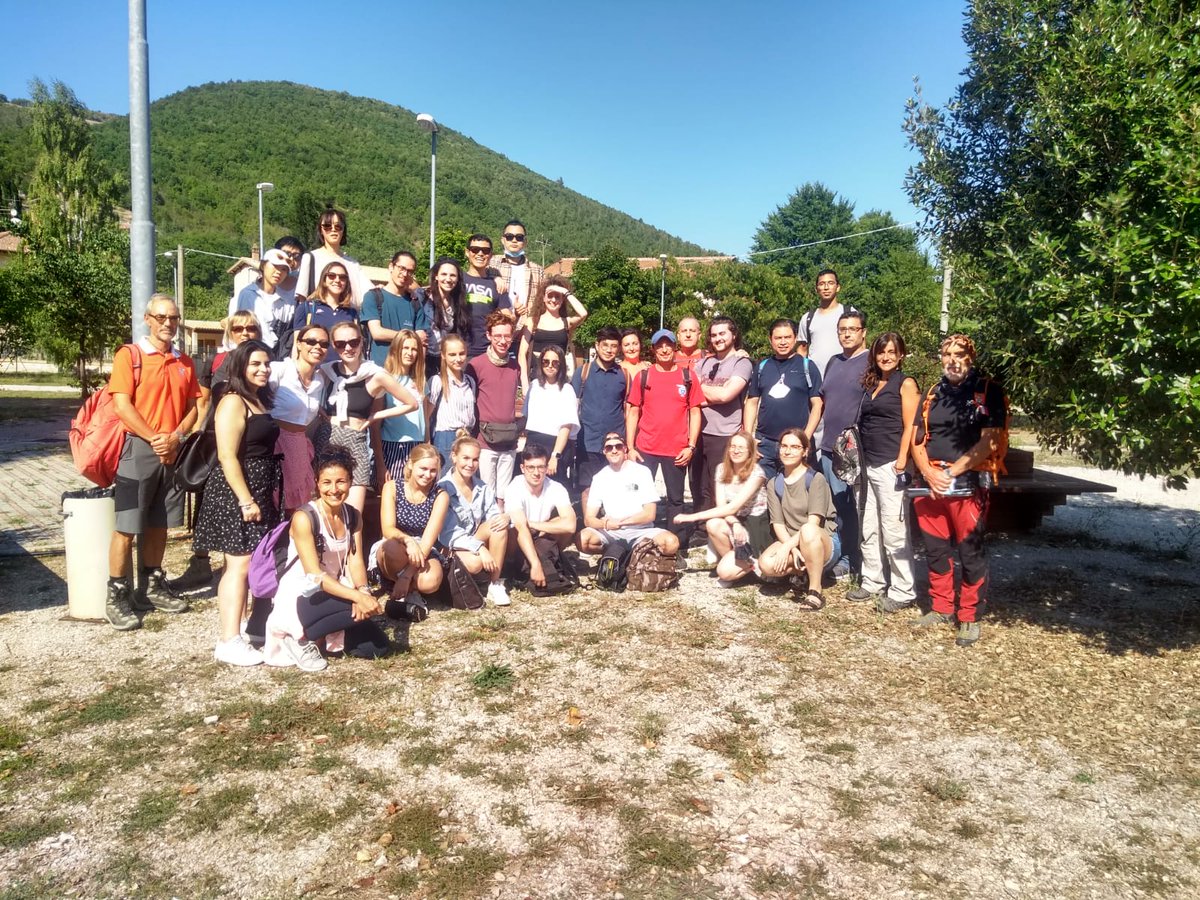 UniStraPg's tweet photo. Alcune immagini dall'escursione a Rasiglia del #12settembre in occasione della 3^ edizione del Climbing for Climate #CFC3, iniziativa promossa dalla #reterus
➡️ https://t.co/W3nHb7prvS
@RUnistrapg https://t.co/R1xSyc4tF3