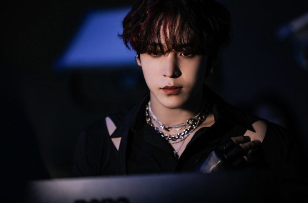 AtinyAhnji's tweet photo. Aquí me tienes sin palabras...❤️

ATEEZ IS HERE
#에이티즈 #ATEEZ  #에이티즈_멈출수없는_데자뷰 #Fever_Part_3 #Deja_Vu 
#윤호 #정윤호 #YUNHO https://t.co/9Cr7CSKkwo