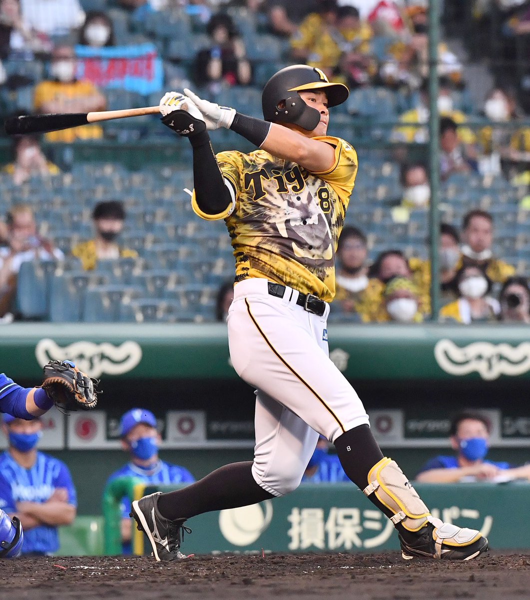 阪神　タイガース　佐藤輝明選手　ウル虎の夏2021 ユニフォーム プロ野球 限定ユニ・復刻ユニ・サードユニbot on X: 