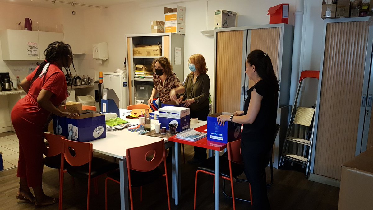 UNmissionlocale's tweet photo. Derniers préparatifs par toute l'equipe de l'UNML, avant ce soir et demain 14 sept. #AG2021 😊 https://t.co/CWMkdJSiVE