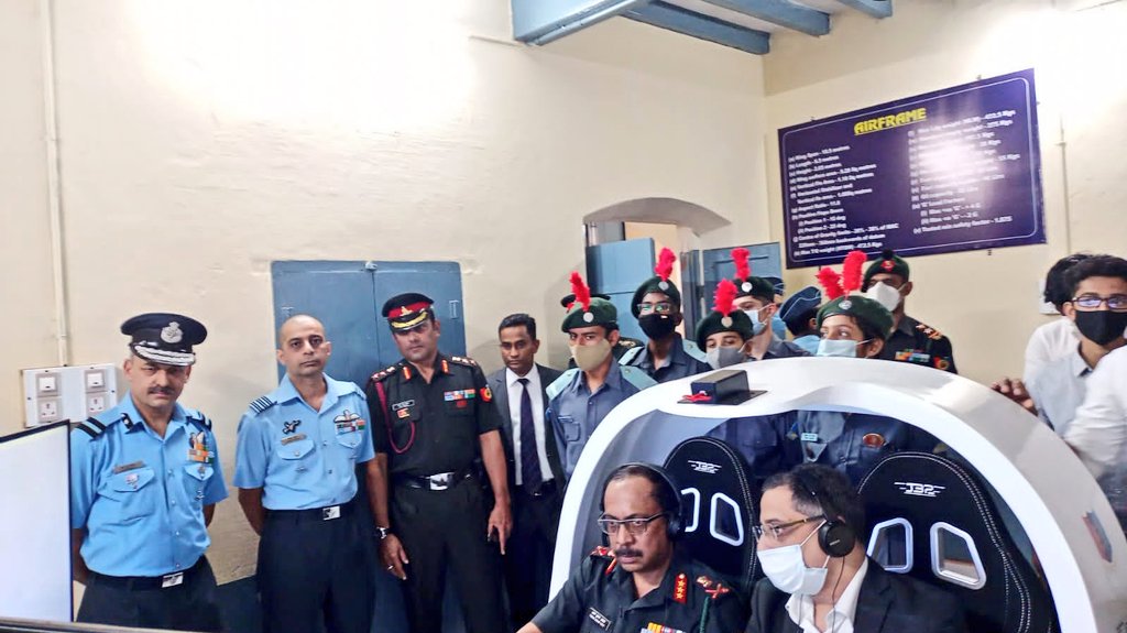 Dte_kargo's tweet photo. Lt Gen Tarun Kumar Aich, AVSM, DG NCC, flew a maiden sortie on the first  Virus microlite simulator of NCC being setup at Mysore. He appreciated the Mysore Gp and Karnatka &amp; Goa Dte  for making the simulator operational in a very short time. @HQ_DG_NCC @PMOIndia @drajaykumar_ias https://t.co/LxXN1nKE5P