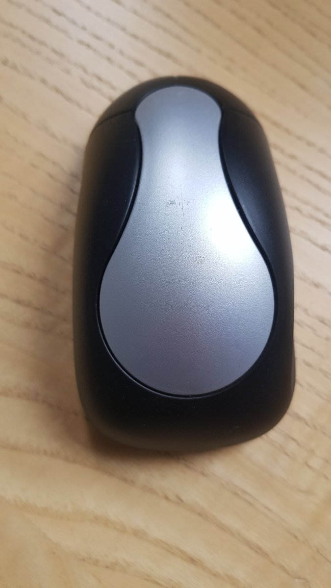 MBradbrook's tweet image. I spent five minutes this morning trying to connect this wireless mouse only to find out that it is a board rubber.
How's your day going?