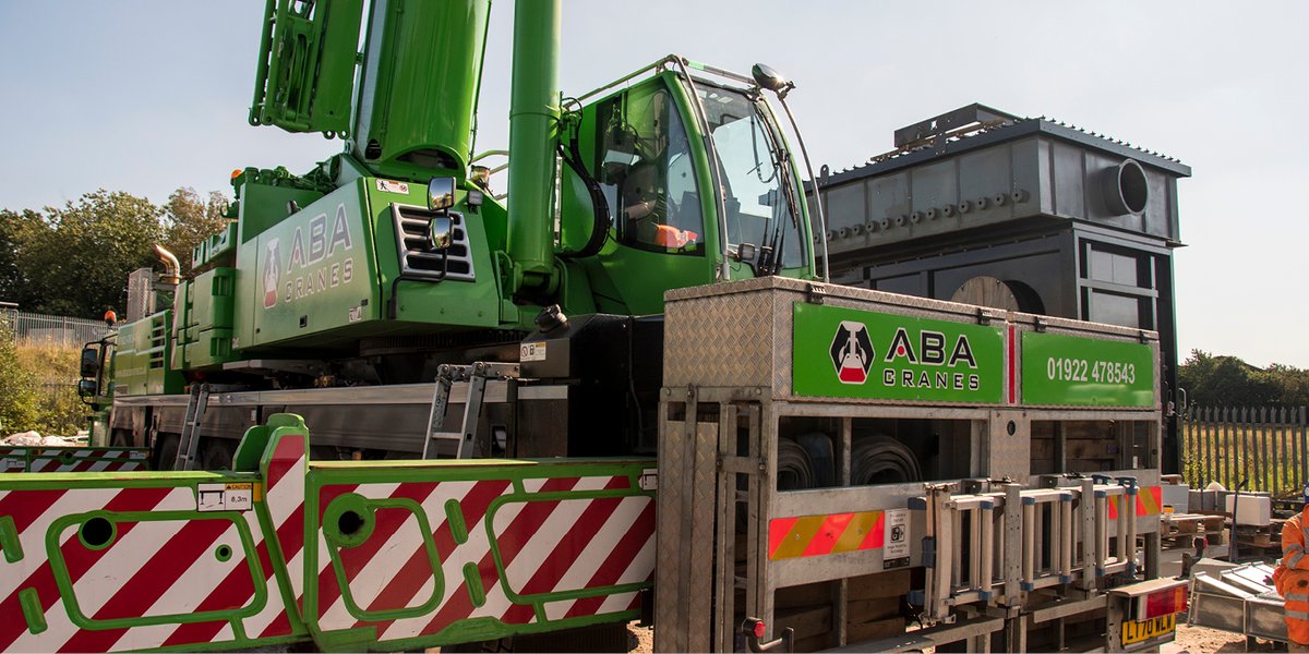 Spillard Safety Systems is helping to keep operatives at ABA Crane Hire safe with the use of #cameras, #alarms and Spillard Live. With real-time updates and hugely improved driver #visibility, the company can continue working with full confidence. spillard.com/reaching-new-h…